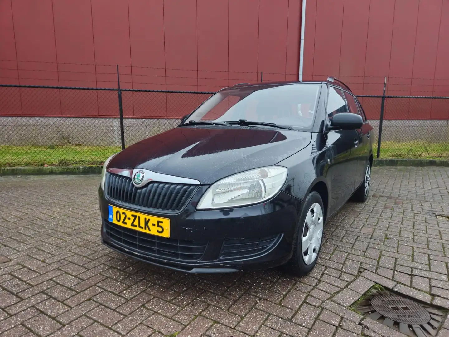 Skoda Fabia Combi 1.2 TSI Arctic export lichte schade Schwarz - 2