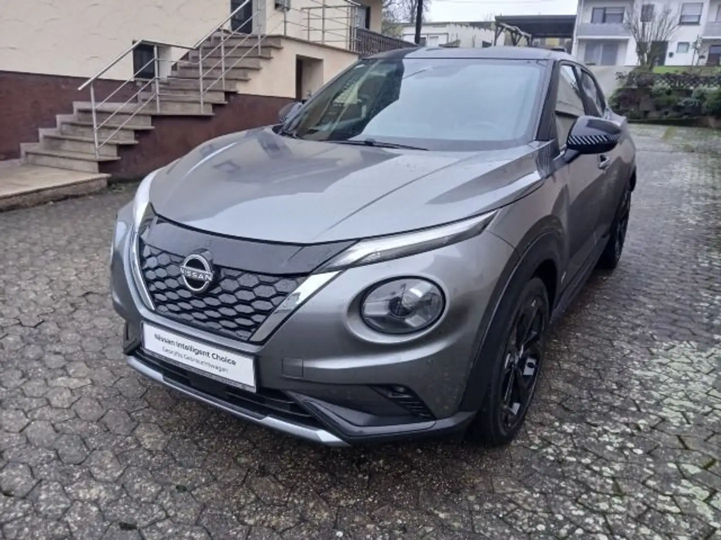 Nissan Juke 1.6 Hybrid Premiere Edition Automatik Navi Grigio - 2