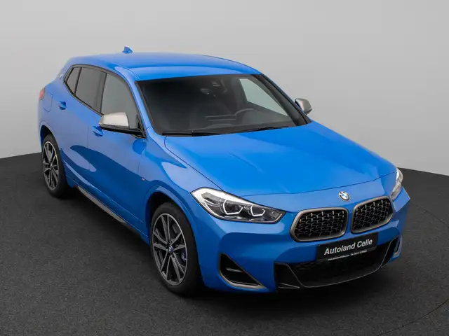 BMW X2 M view 3