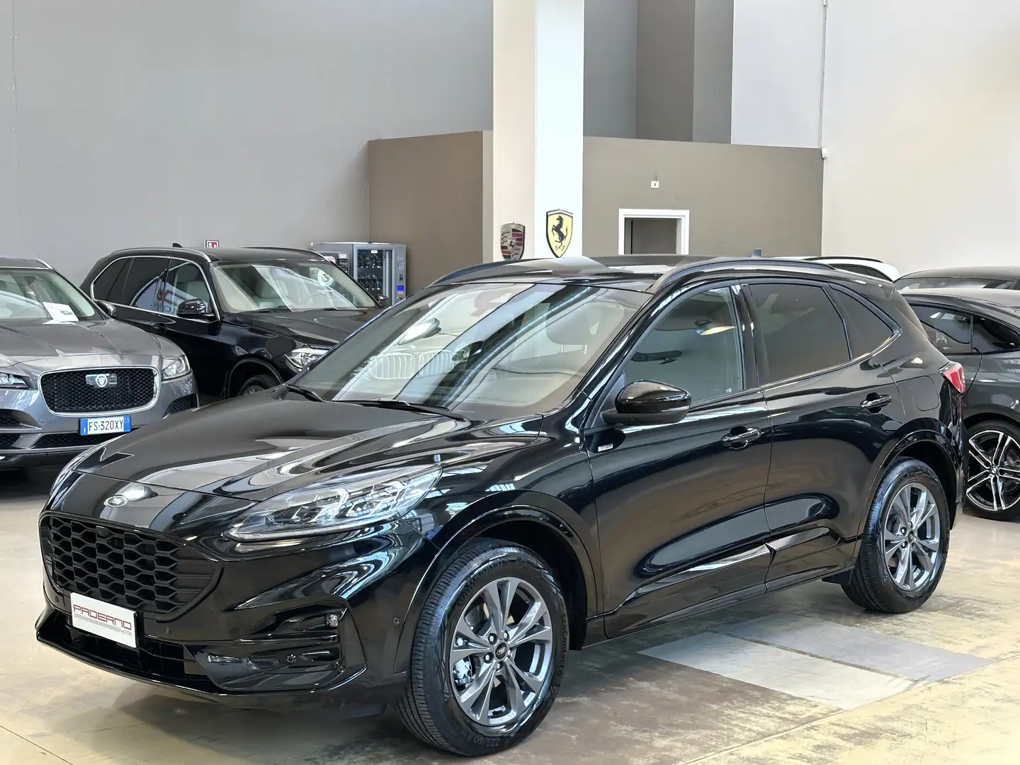 Ford Kuga 2.5 full hybrid ST-Line X AWD 190cv cvt Noir - 1