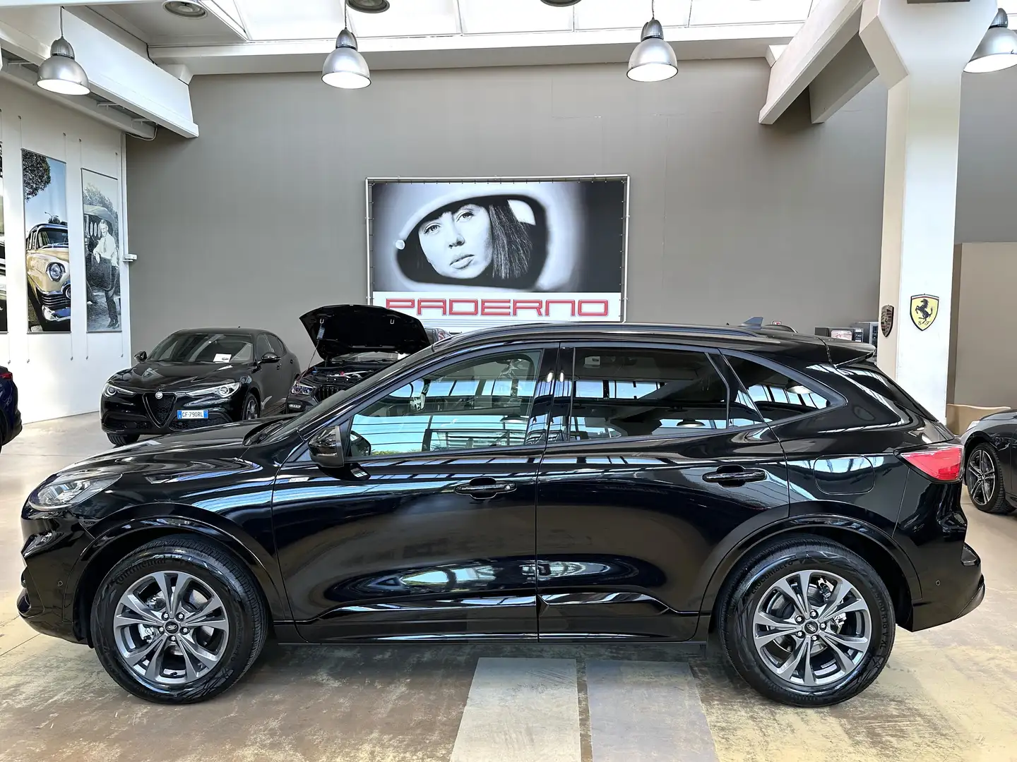 Ford Kuga 2.5 full hybrid ST-Line X AWD 190cv cvt Noir - 2
