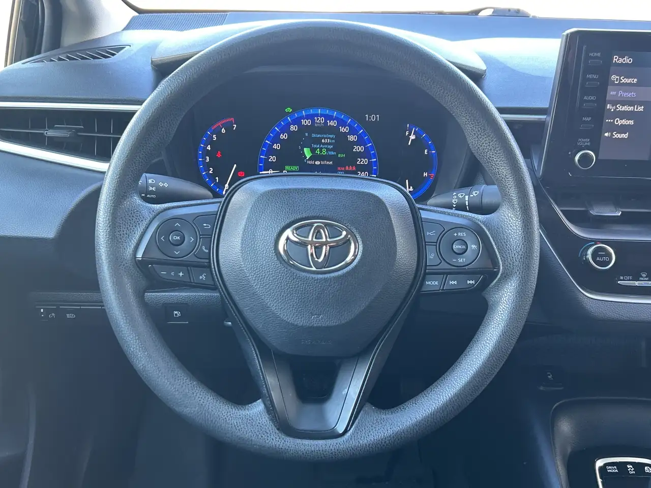 Toyota Corolla снимка Toyota Corolla