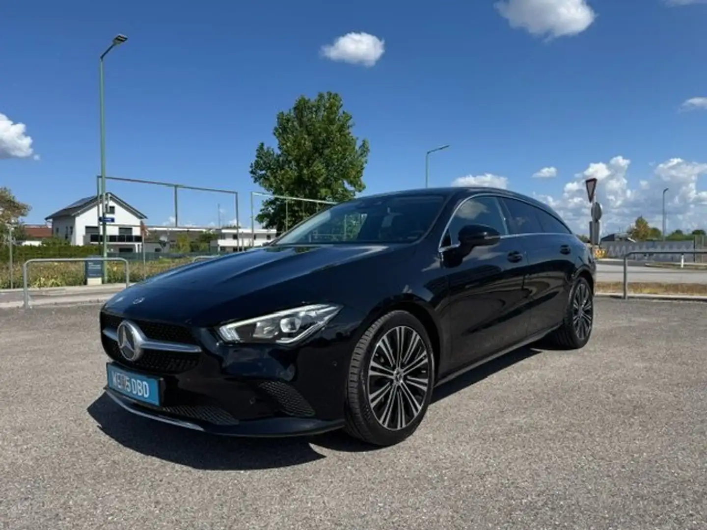Mercedes-Benz CLA 200 CLA 200 d (118.612) Schwarz - 1