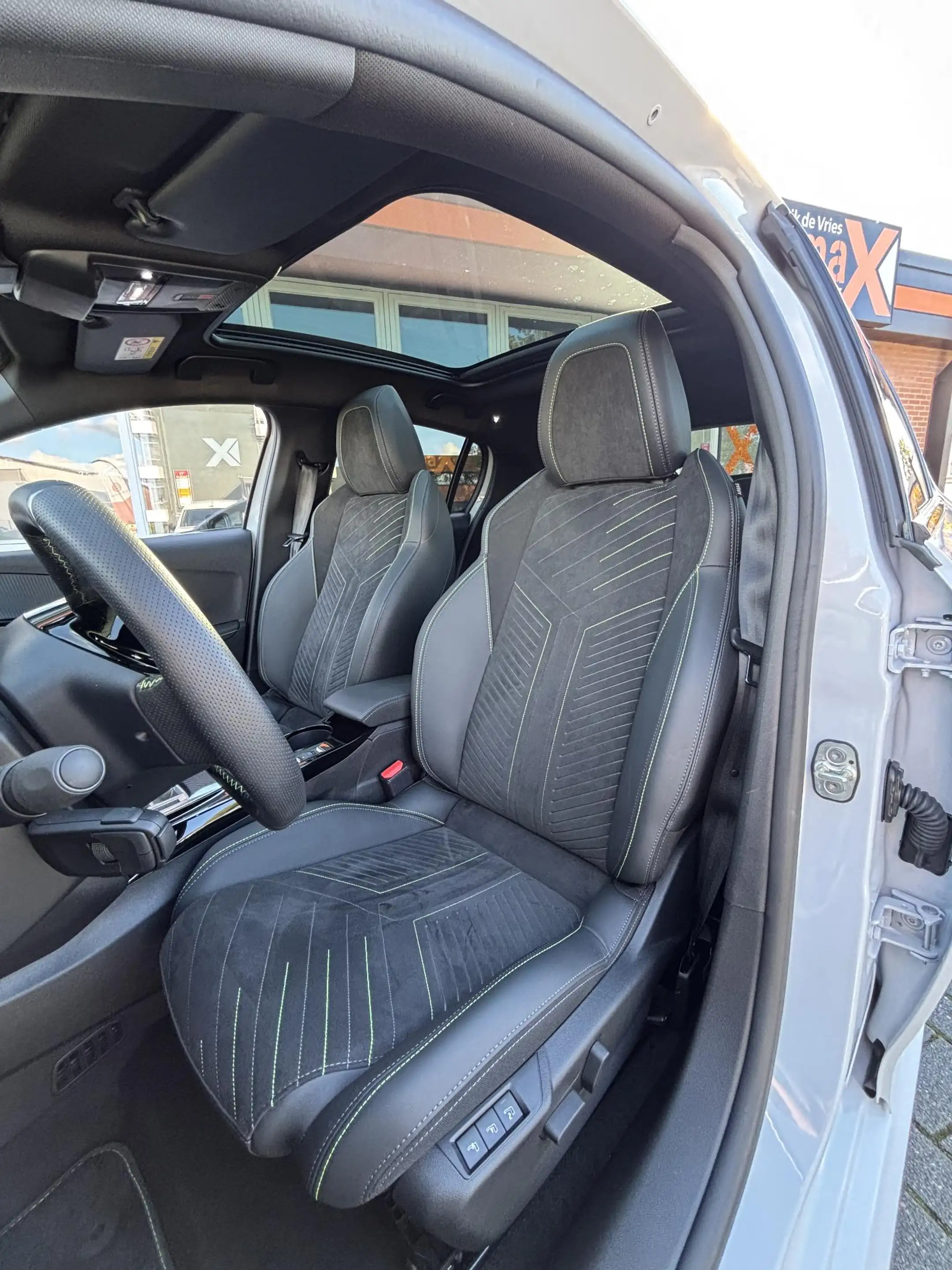 Peugeot e-208 EV GT 51 kWh |SOH 100%|Vol Opties!| — photo 12