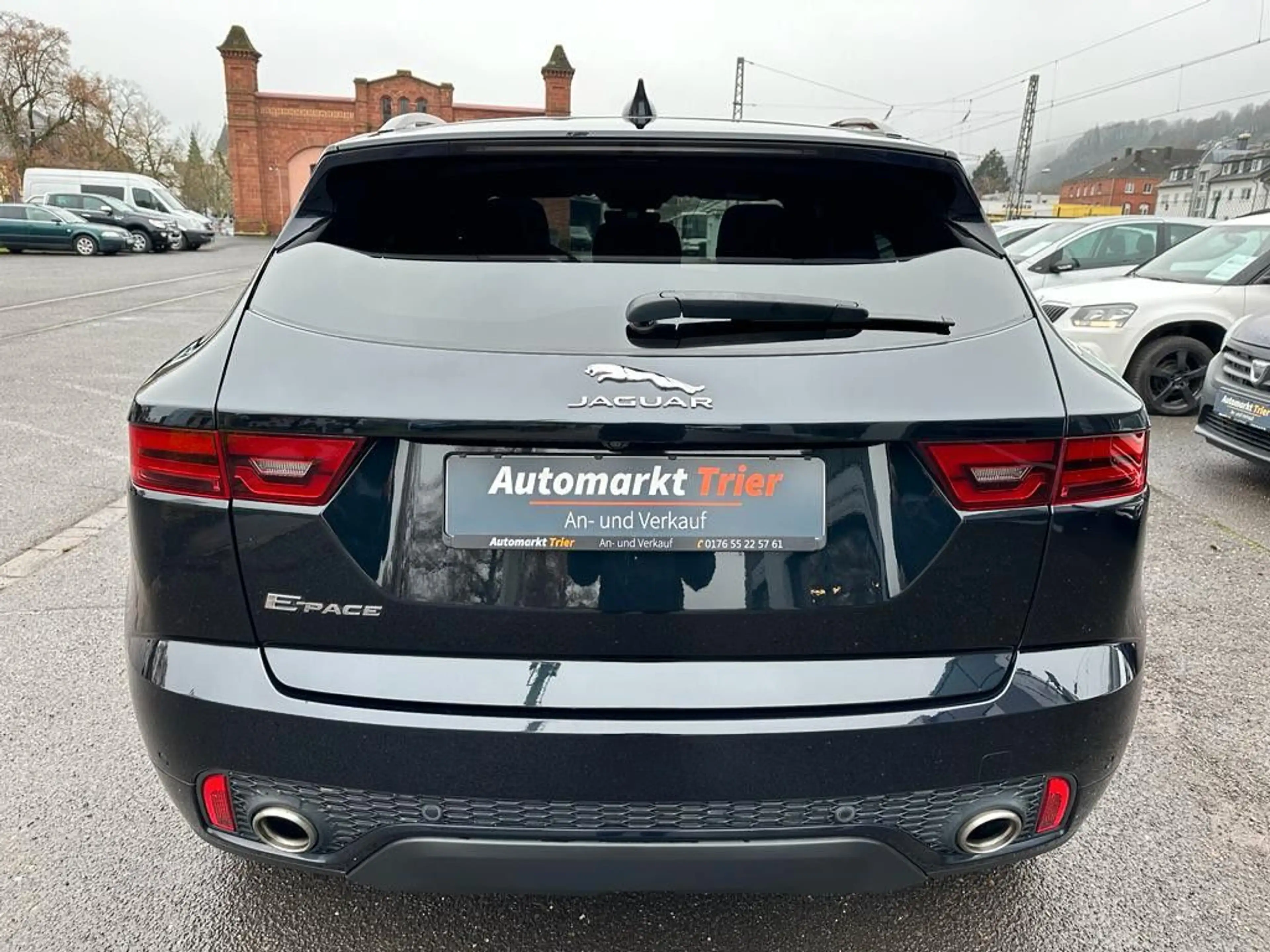 Jaguar E-Pace R-Dynamic AWD! — photo 4
