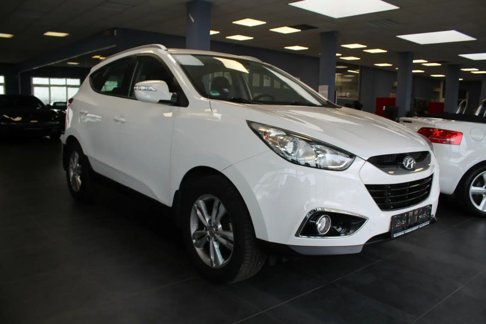 Hyundai iX35 1.6 2WD 5 Star Edition Weiß - 1