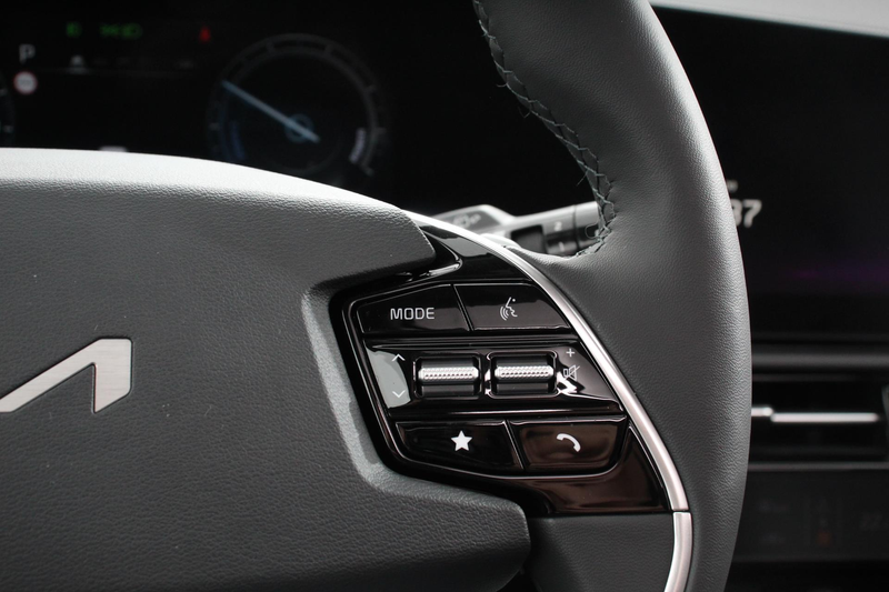 Kia e-Niro EV ExecutiveLine 64.8 kWh Leder Schuif-kantel dak — photo 15
