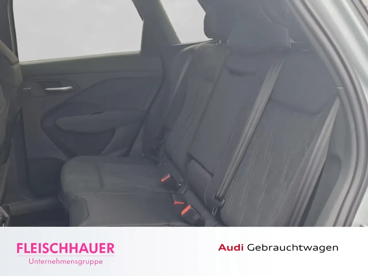 Audi Q3 SUV TFSI quattro S tronic HUD+ AHK+PANO+NAVI 10