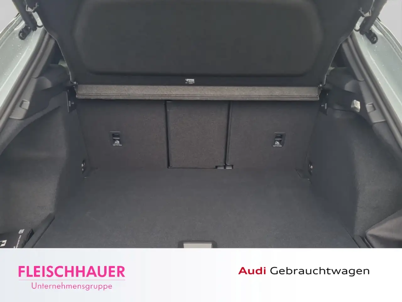Audi Q3 SUV TFSI quattro S tronic HUD+ AHK+PANO+NAVI 14