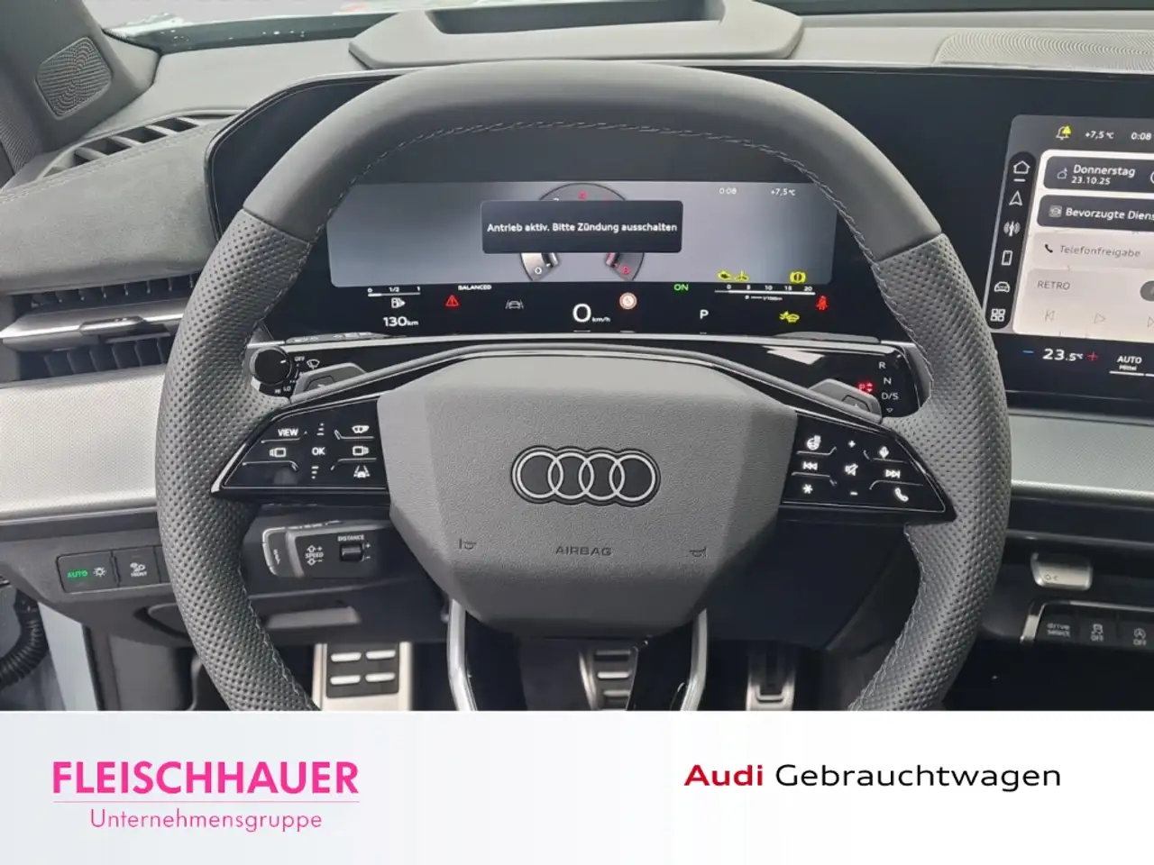 Audi Q3 SUV TFSI quattro S tronic HUD+ AHK+PANO+NAVI 7
