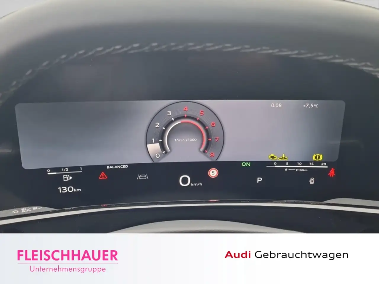 Audi Q3 SUV TFSI quattro S tronic HUD+ AHK+PANO+NAVI 8