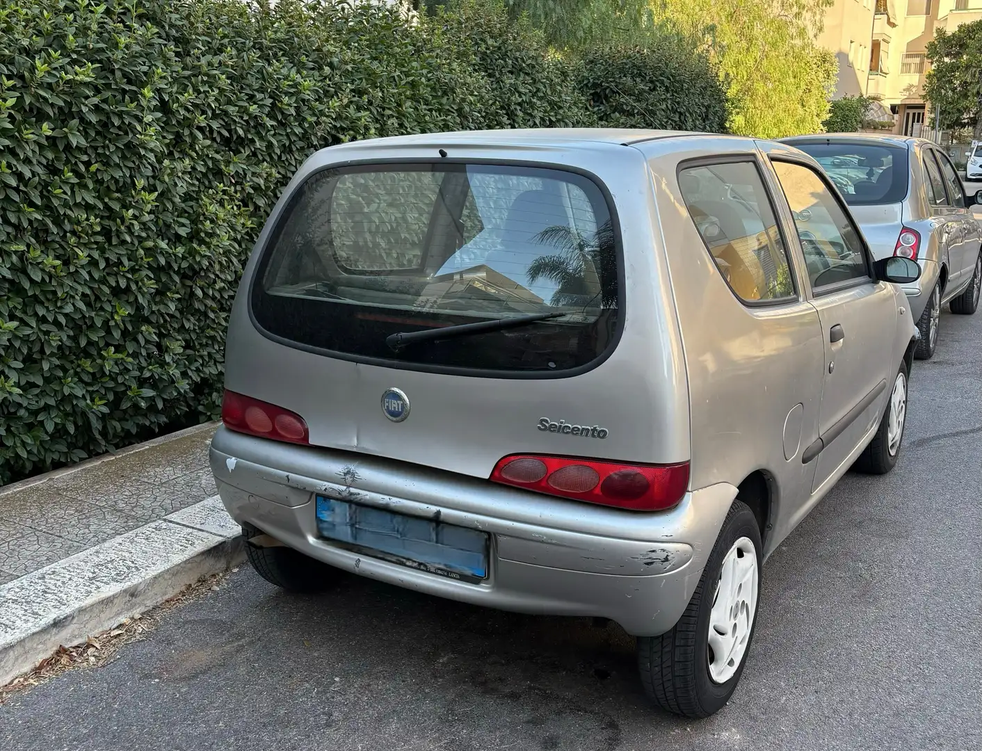 Fiat 600 Grigio - 2