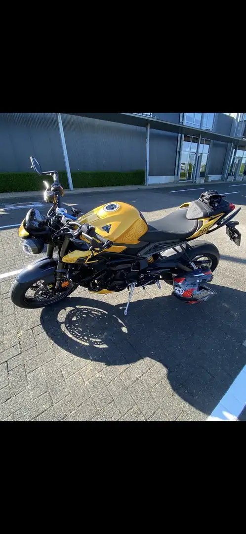 Triumph Street Triple RS Triumph 765 rs Galben - 1