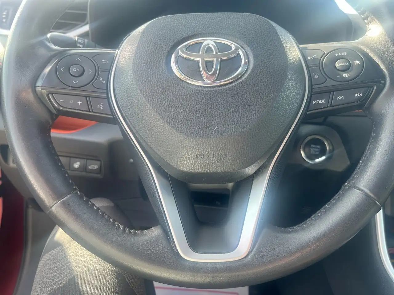 Toyota RAV 4 снимка Toyota RAV 4