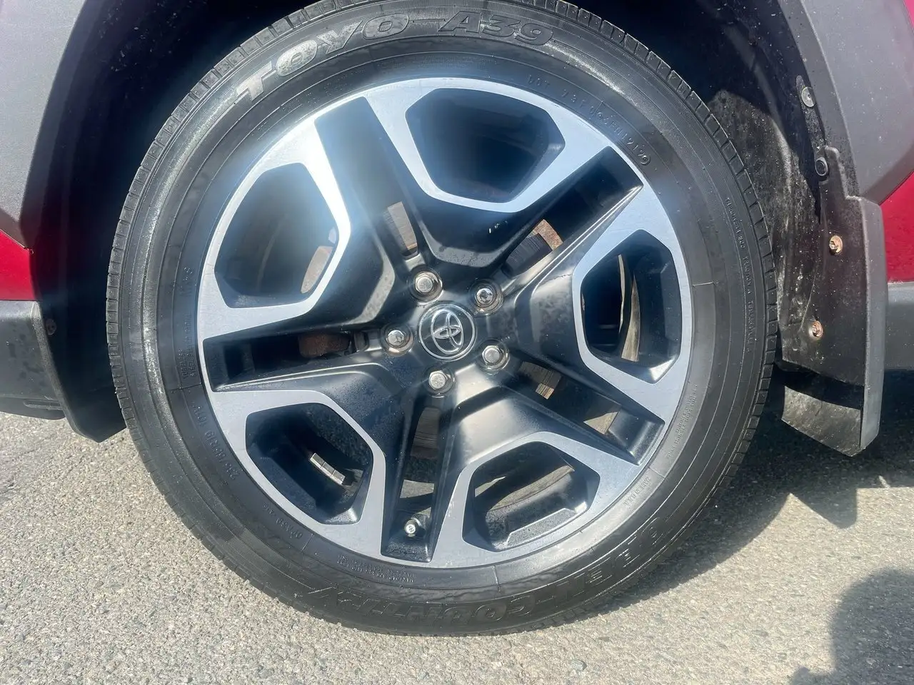 Toyota RAV 4 снимка Toyota RAV 4