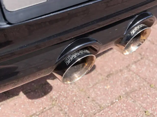 Volkswagen Golf view 20
