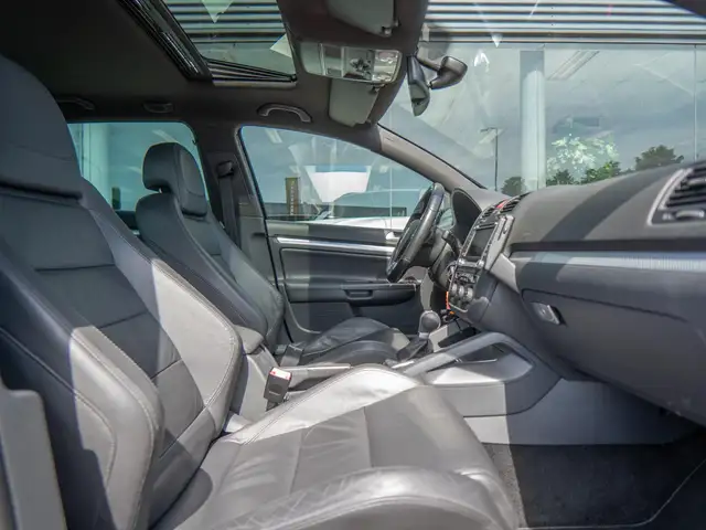 Volkswagen Golf view 30