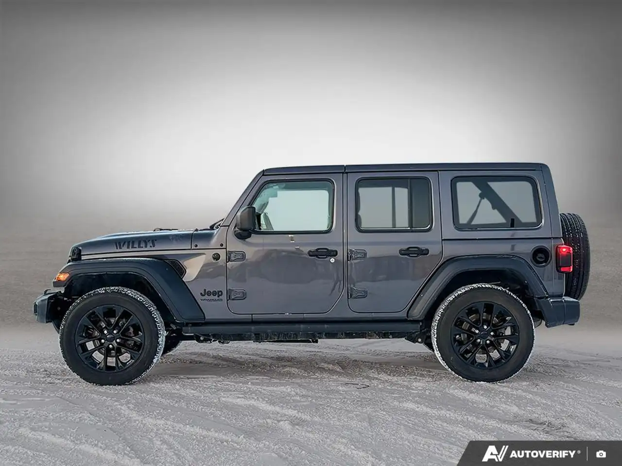Jeep Wrangler снимка Jeep Wrangler