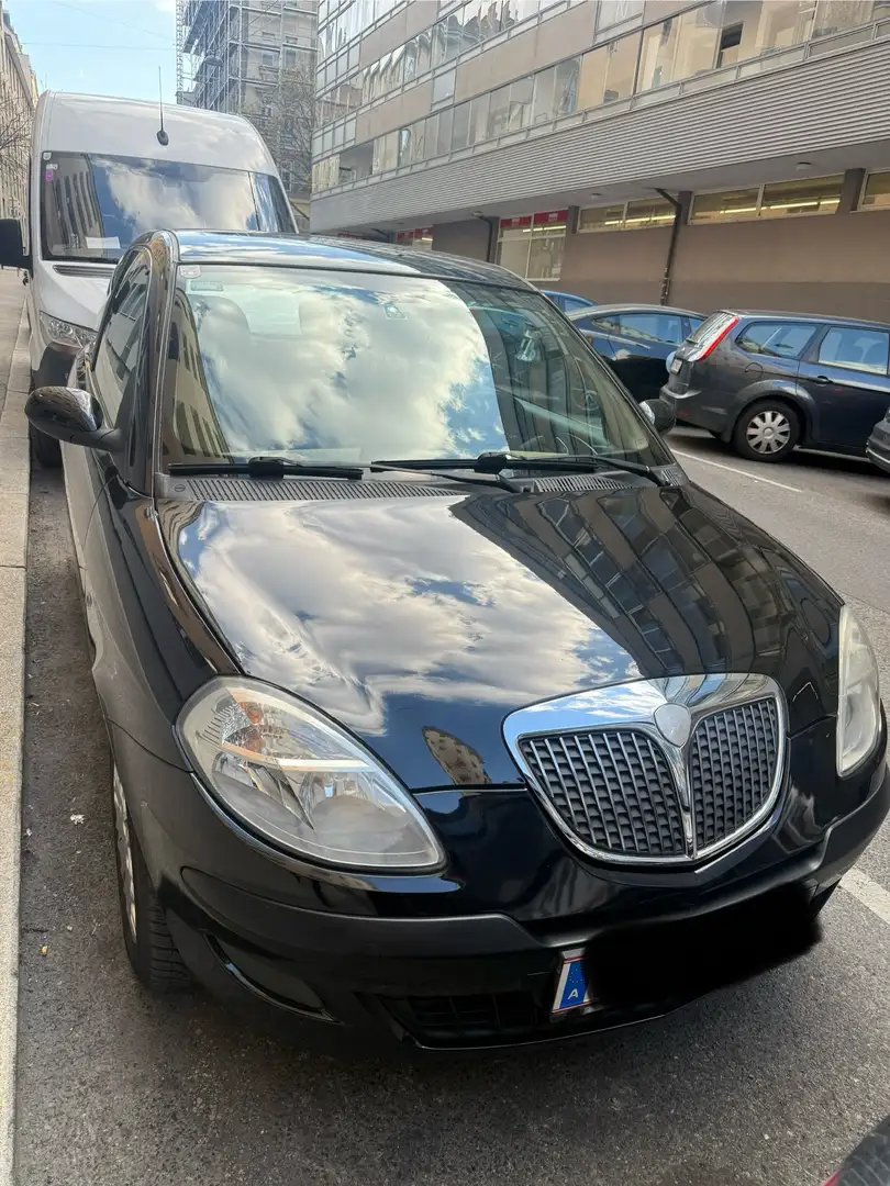 Lancia Ypsilon 1,2 - 2