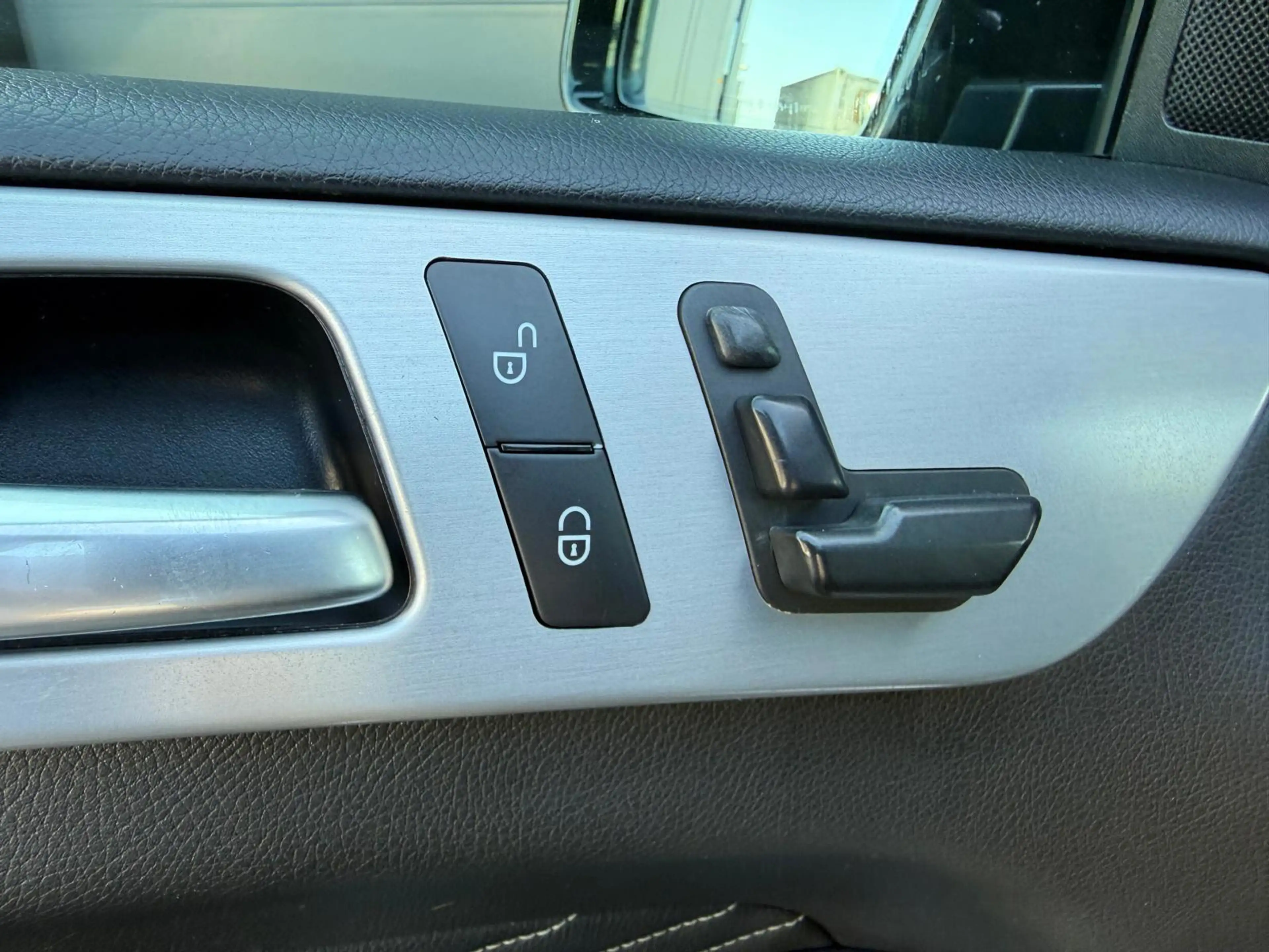Mercedes-Benz ML 350 M-klasse Edition 1 — photo 11