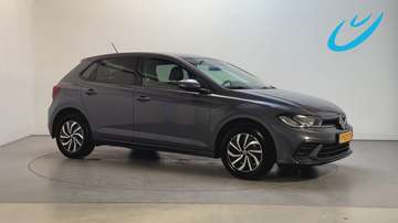 1.0 TSI Life Camera Stoelverwarming DAB+ App-Conne