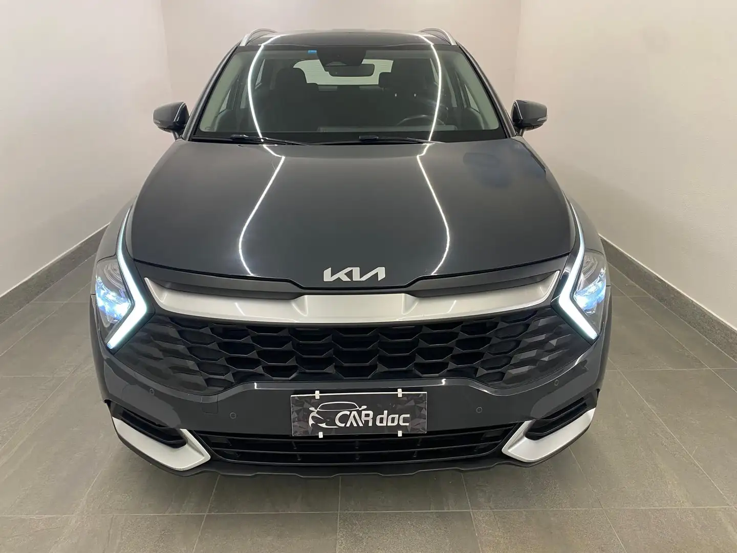 Kia Sportage Sportage V 2022 1.6 crdi mhev Business dct Grigio - 2