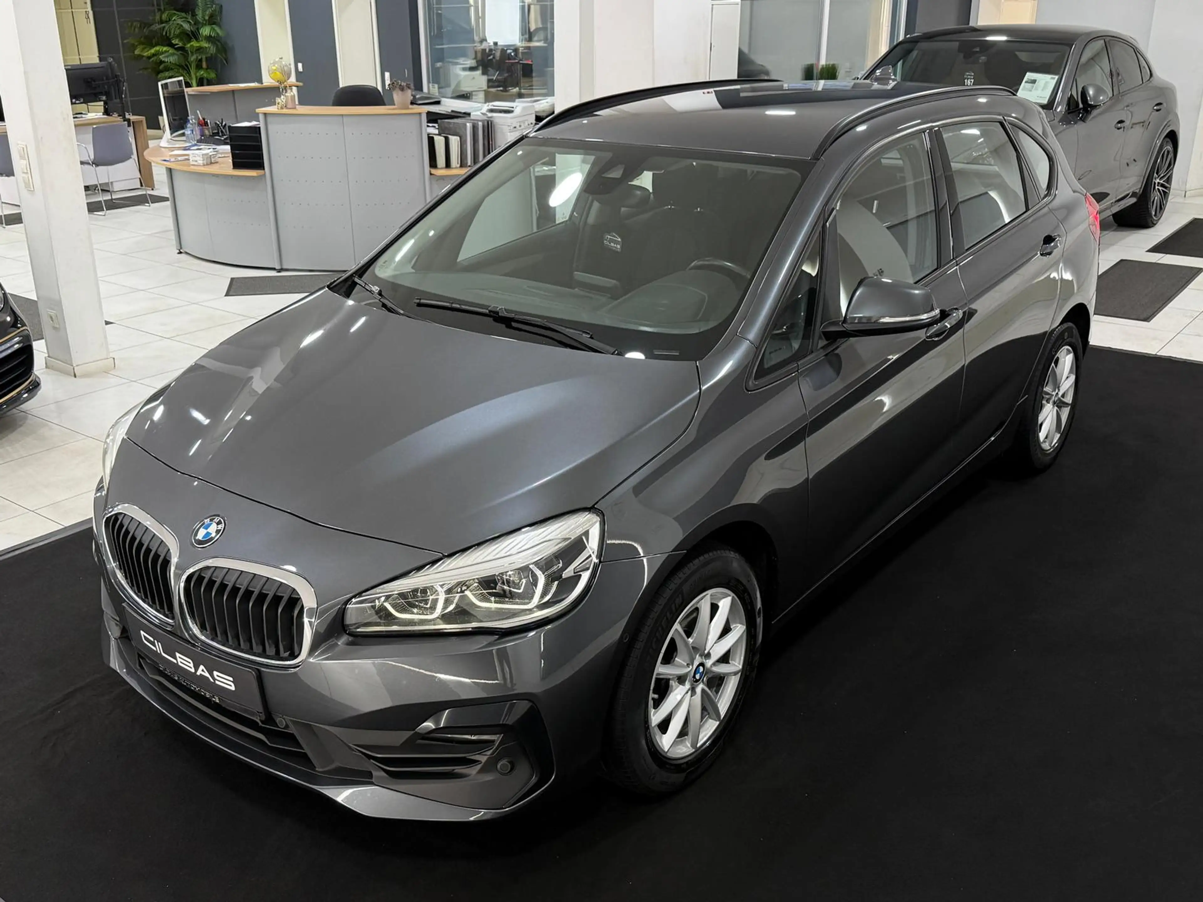 BMW 216 d Advantage *LED*PDC*KLIMA*SHZ*