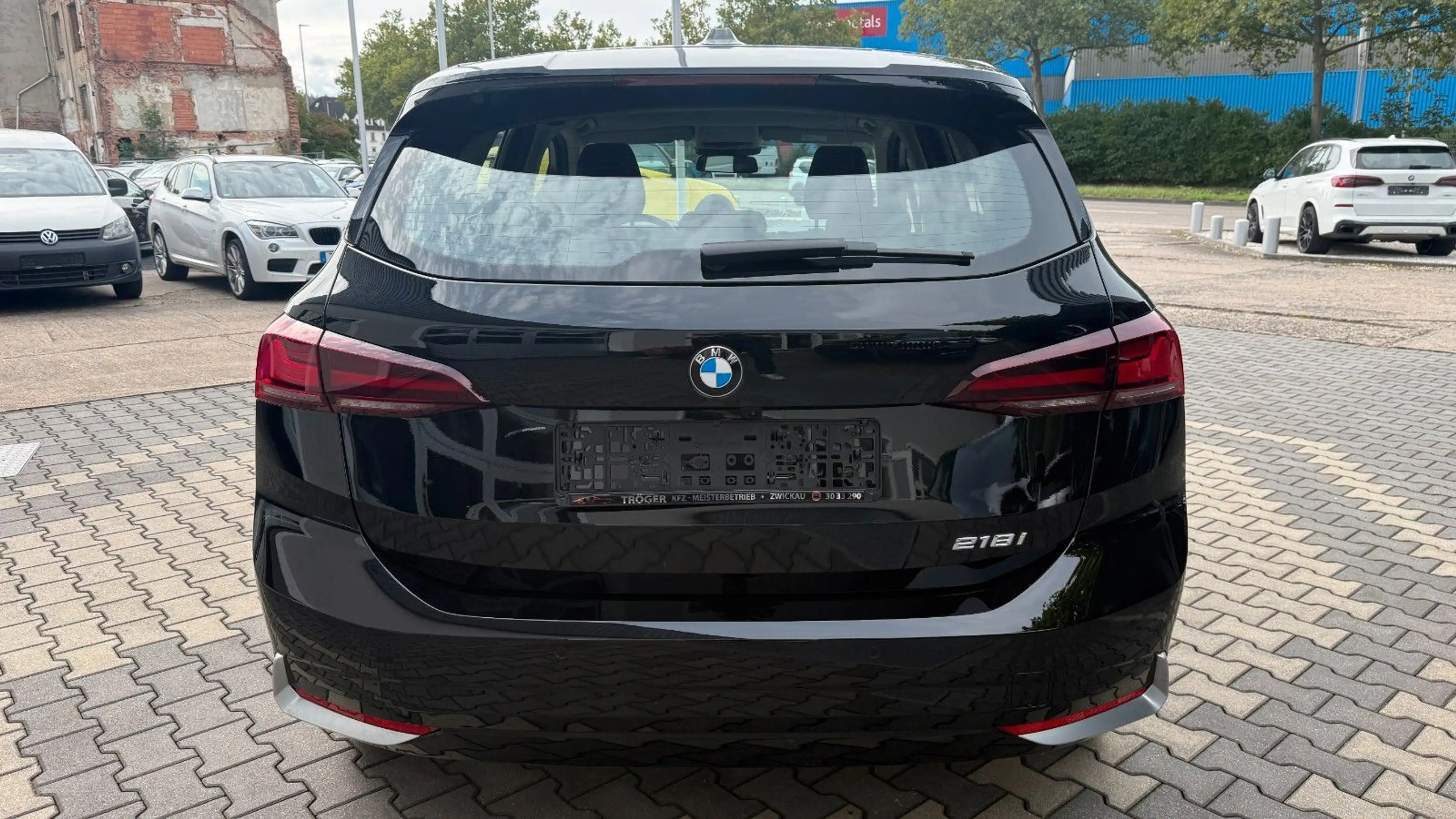 BMW 218 218i Actibe Tourer LED Navi Autom Temp DAB — photo 6