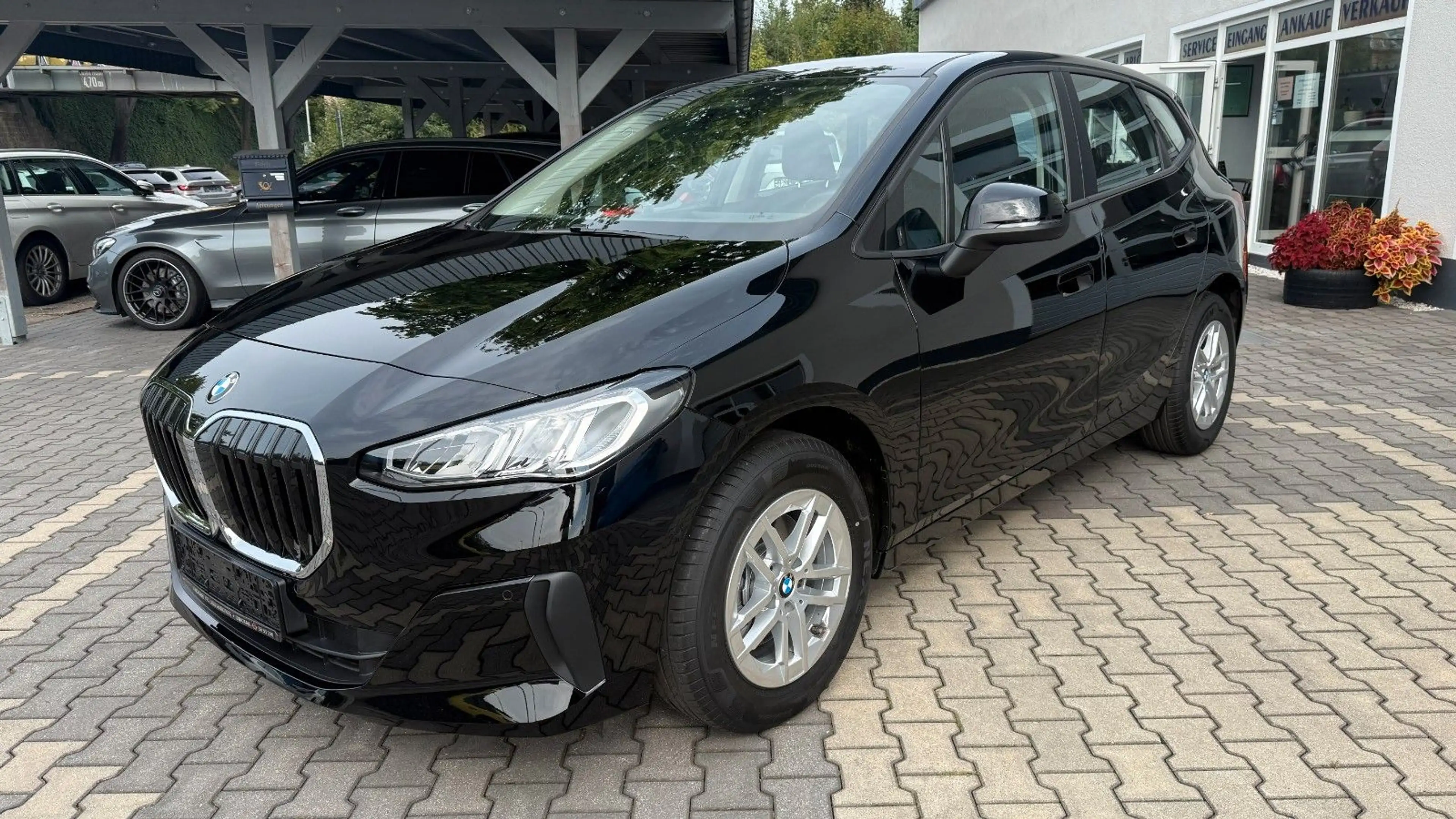 BMW 218 218i Actibe Tourer LED Navi Autom Temp DAB — photo 3