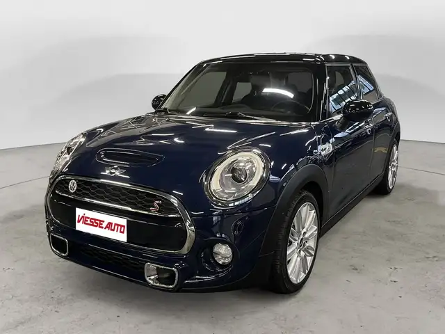 MINI Cooper SD 2.0 Business XL 5p auto