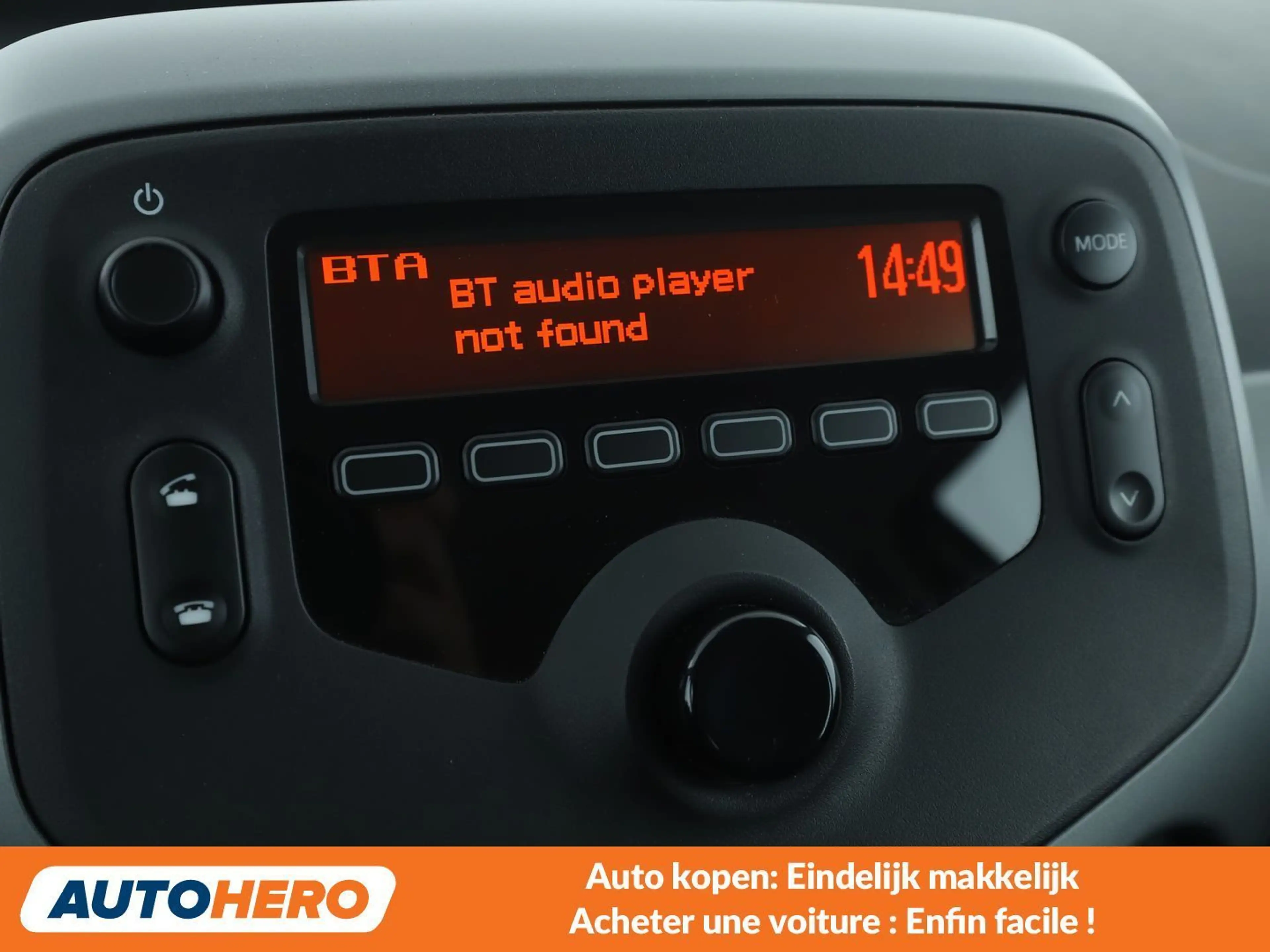 Toyota Aygo 1.0 X-Wave — photo 7
