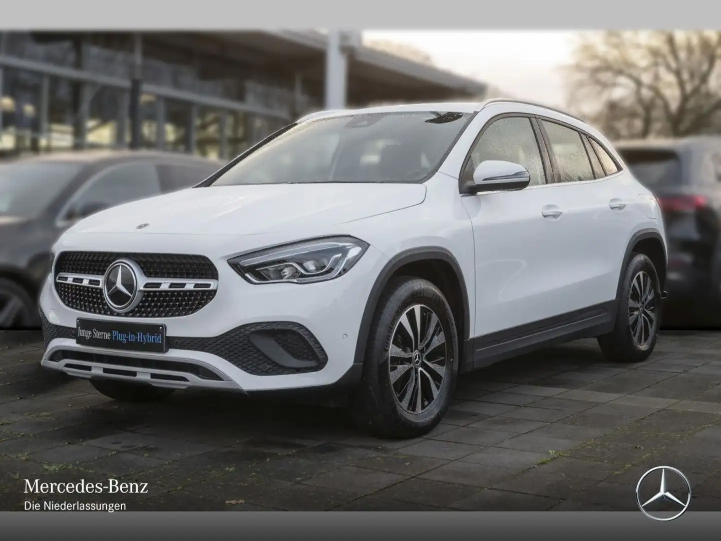 Mercedes-Benz GLA 250 e STYLE+AHK+LED+KAMERA+TOTW+8G Weiß - 2