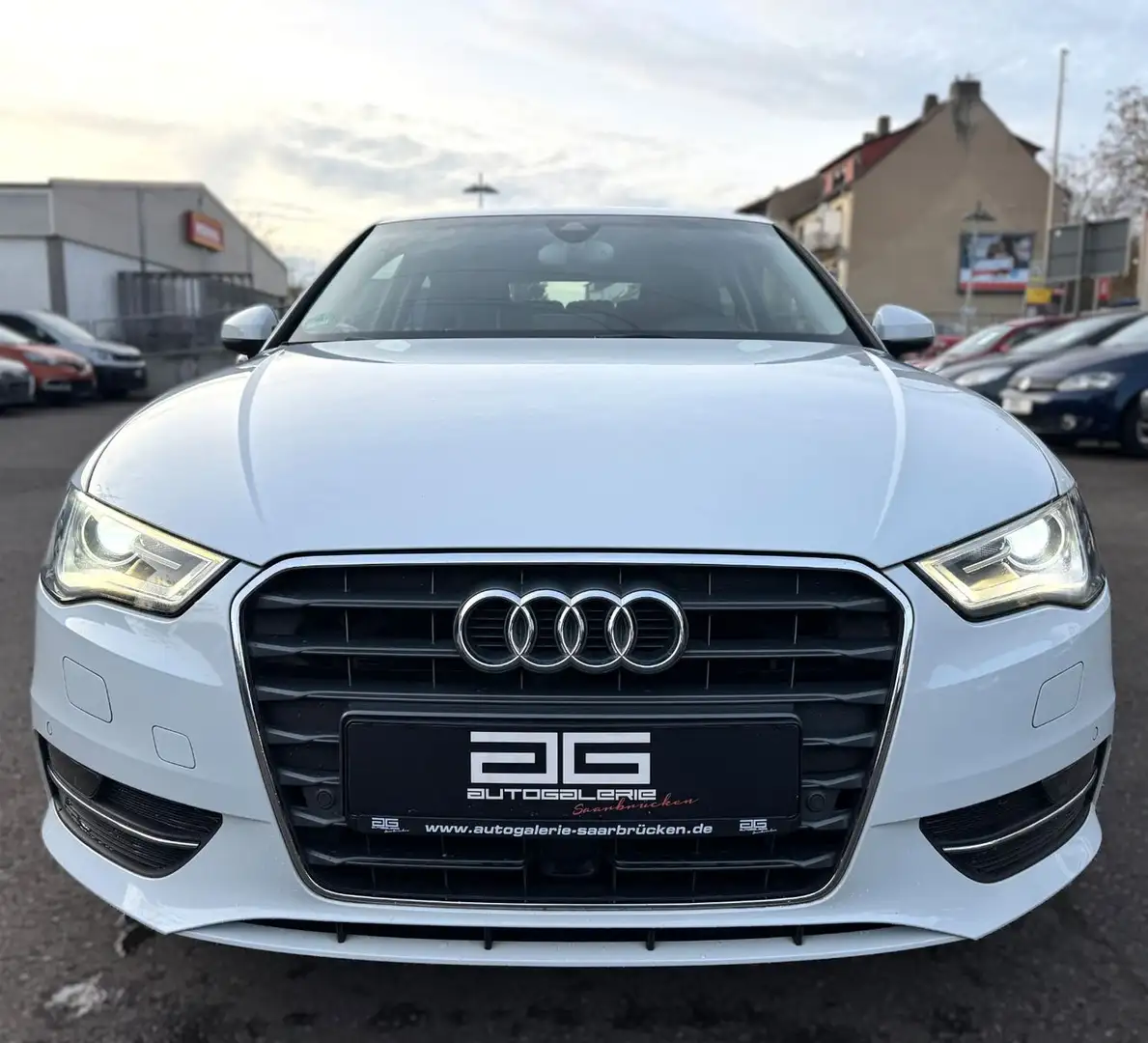 Audi A3 2.0TDI Ambiente*Navi/ACC/B&O/Xenon/Teilleder* Weiß - 2