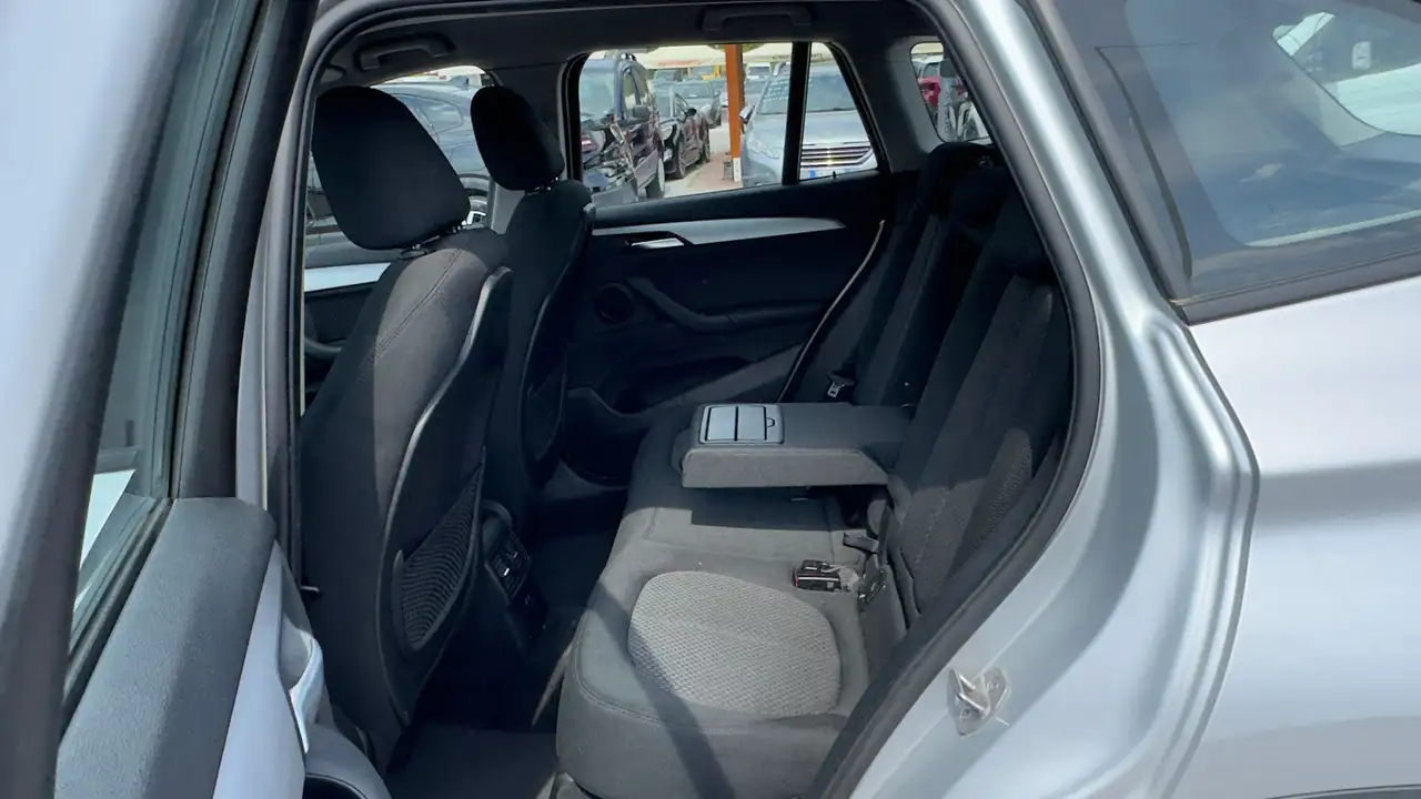 BMW X1 xDrive18d Advantage, миниатюра 10