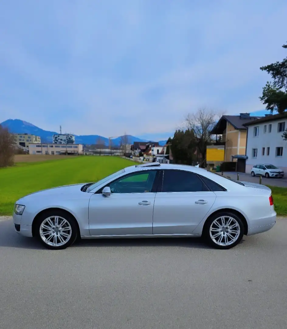 Audi A8 4,2 TDI V8 quattro Silber - 2
