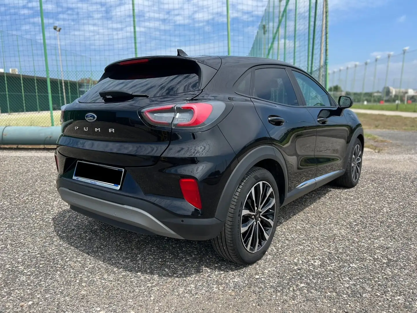 Ford Puma 1.0 ecoboost hybrid Titanium Nero - 2