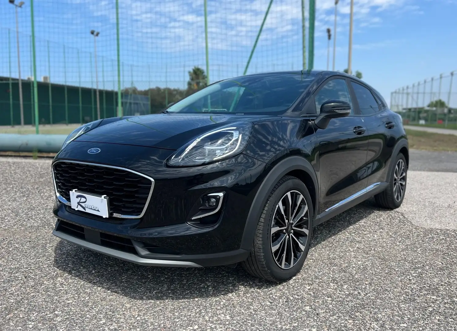 Ford Puma 1.0 ecoboost hybrid Titanium Nero - 1
