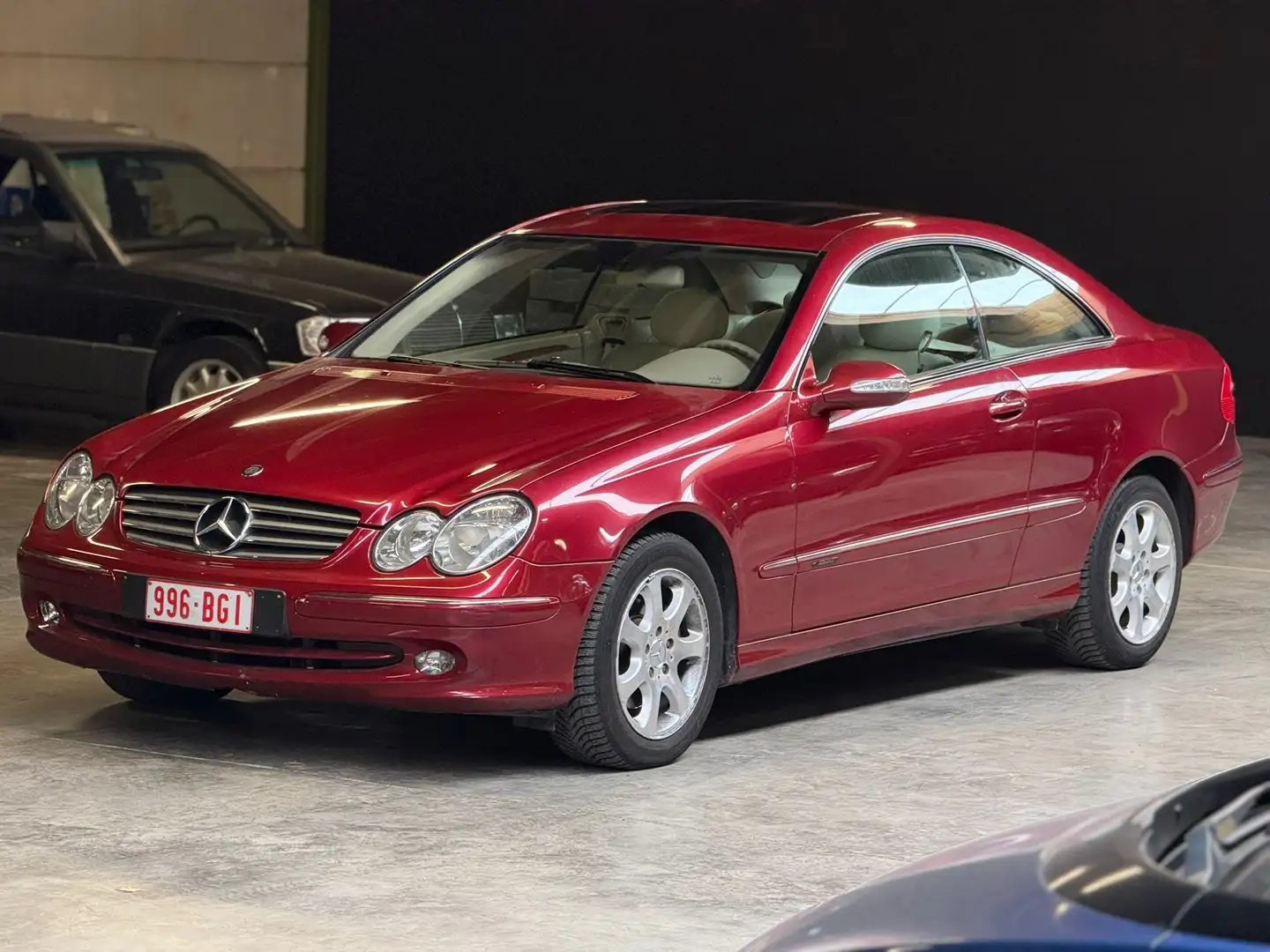 Mercedes-Benz CLK 240 Elegance // 1er Pro Rouge - 1