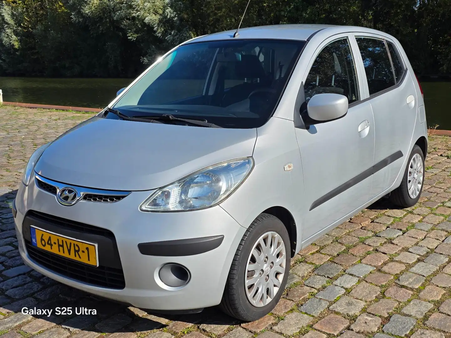 Hyundai i10 1.25i Dynamic Cool 1e eigenaar dealer onderhouden Gris - 2