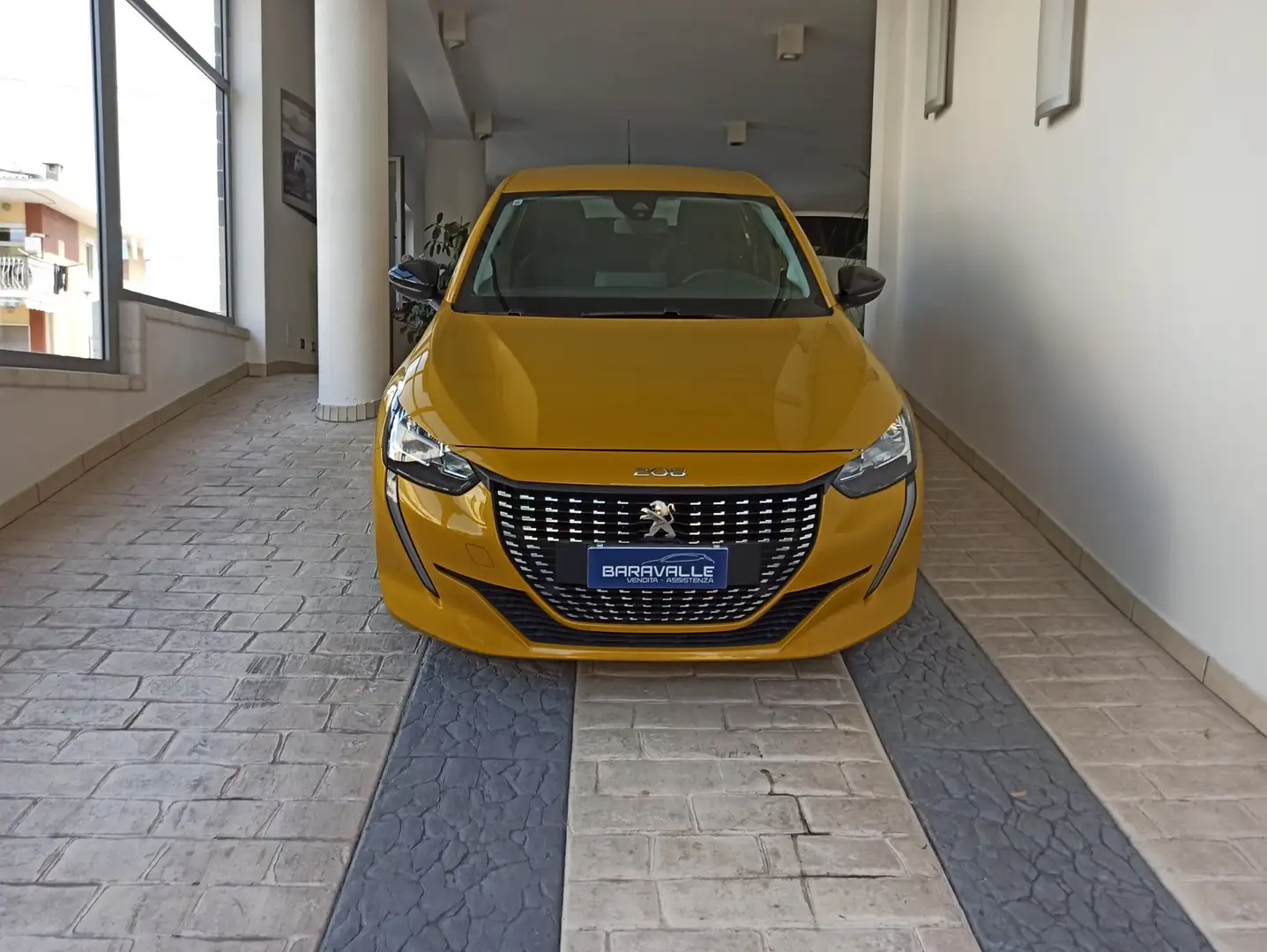 Peugeot 208 1.2 puretech Active Pack Giallo - 2