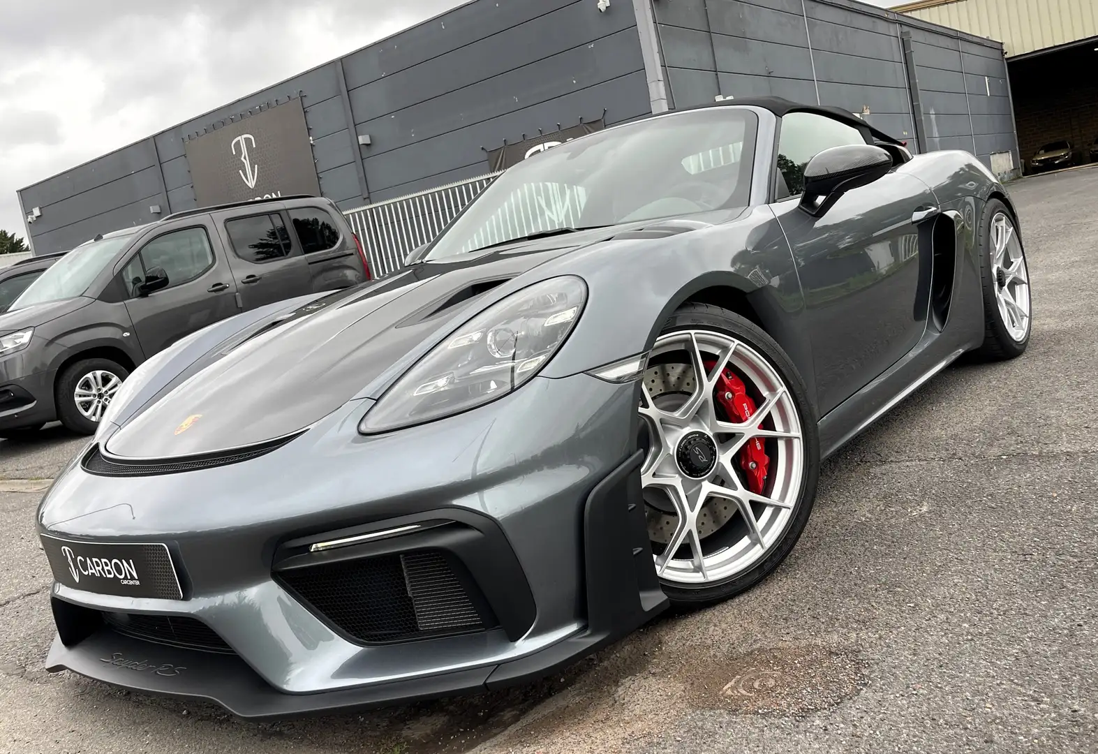 Porsche 718 Spyder GT4 RS Pack WEISSACH/BOSE/CARBON/CAMERA Grijs - 2