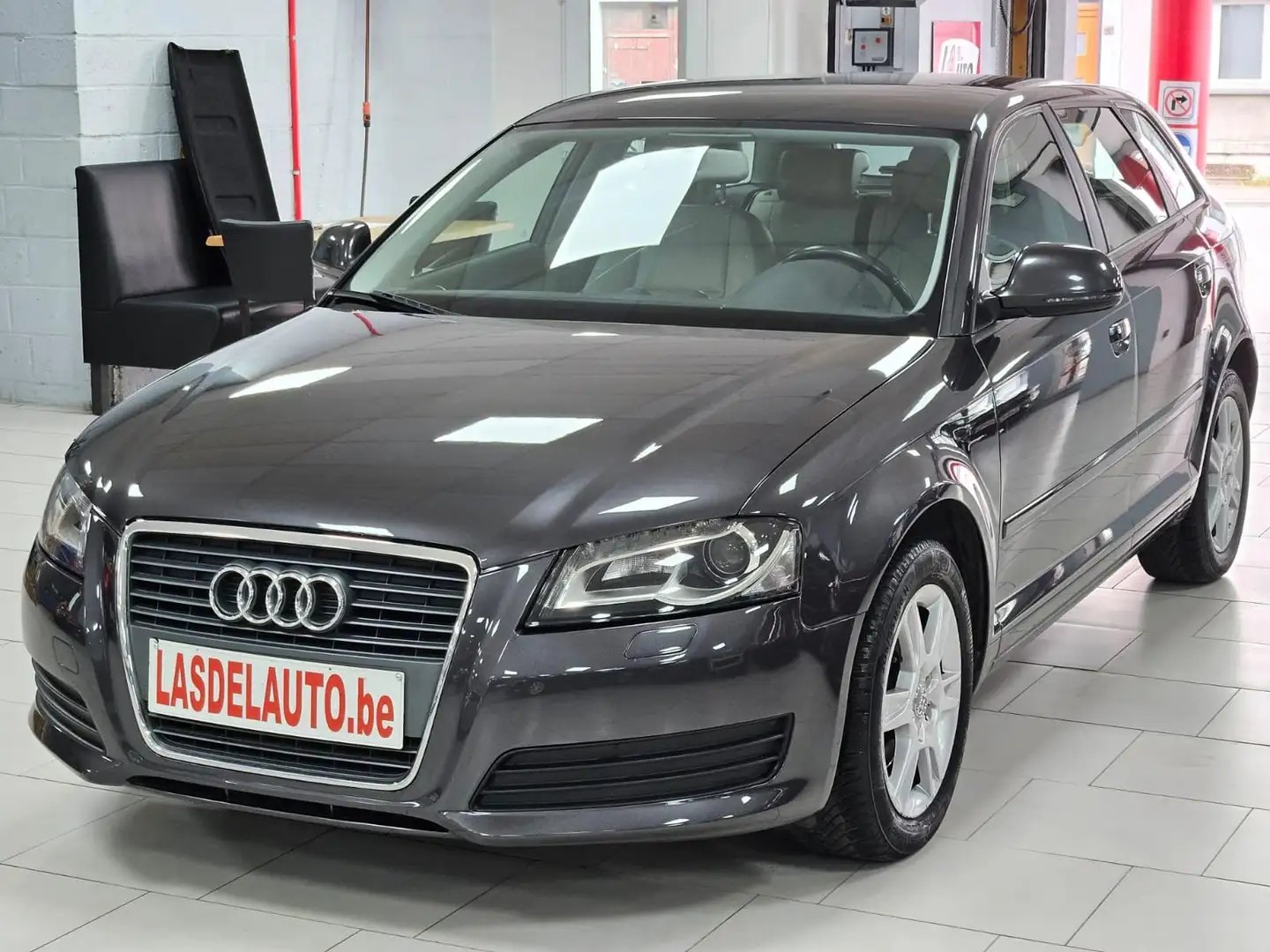 Audi A3 Sportback1.6 TDi CAMERA Cruise Cuir Chauffants Gps Negru - 1