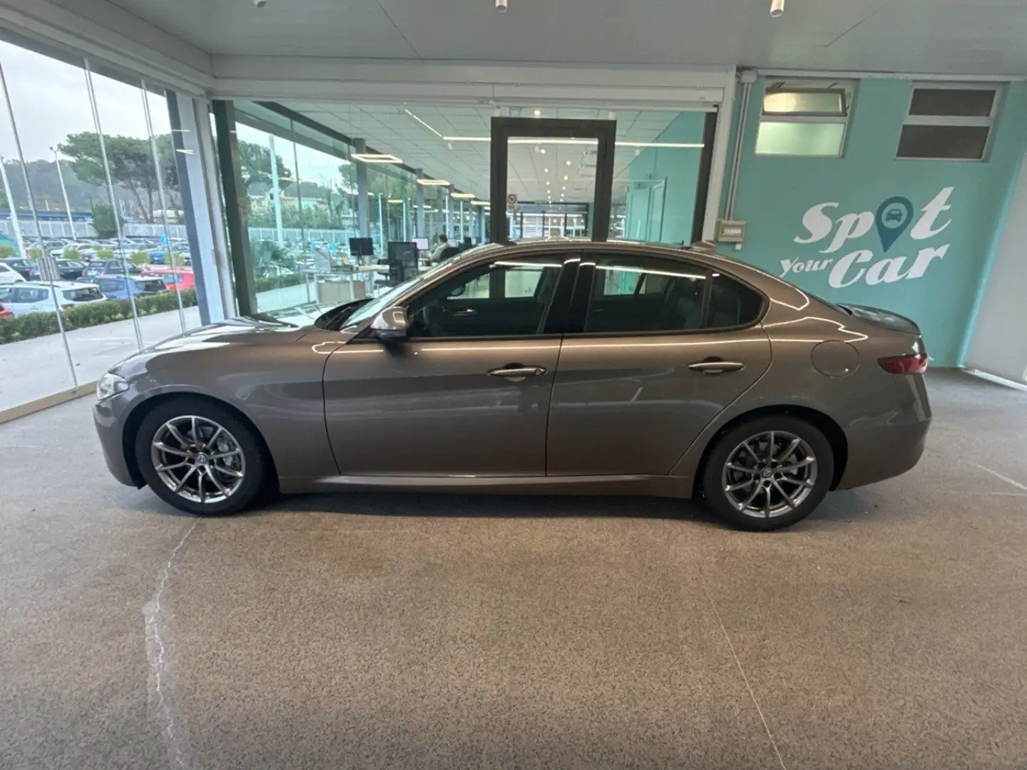 Alfa Romeo Giulia 2.2 Turbo AT8 150CV Super Grigio - 2
