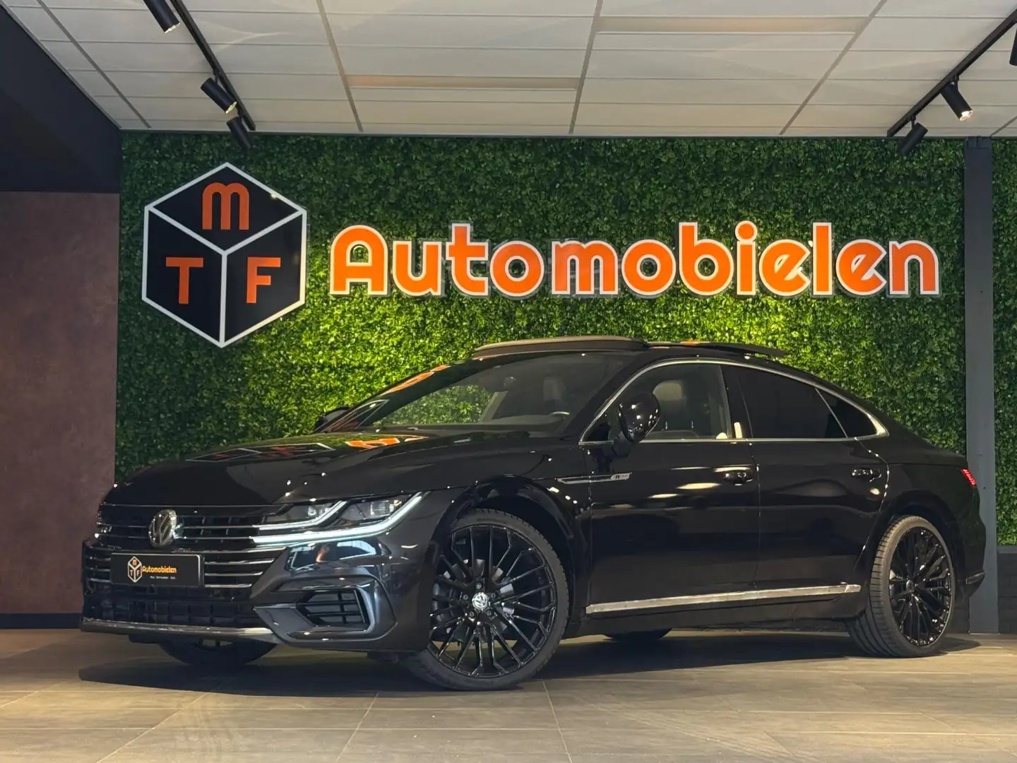 Volkswagen Arteon 2.0 TSI 3x R-LINE|PANO|VIRTUAL|SFEERV.|MASSAGE Negro - 1