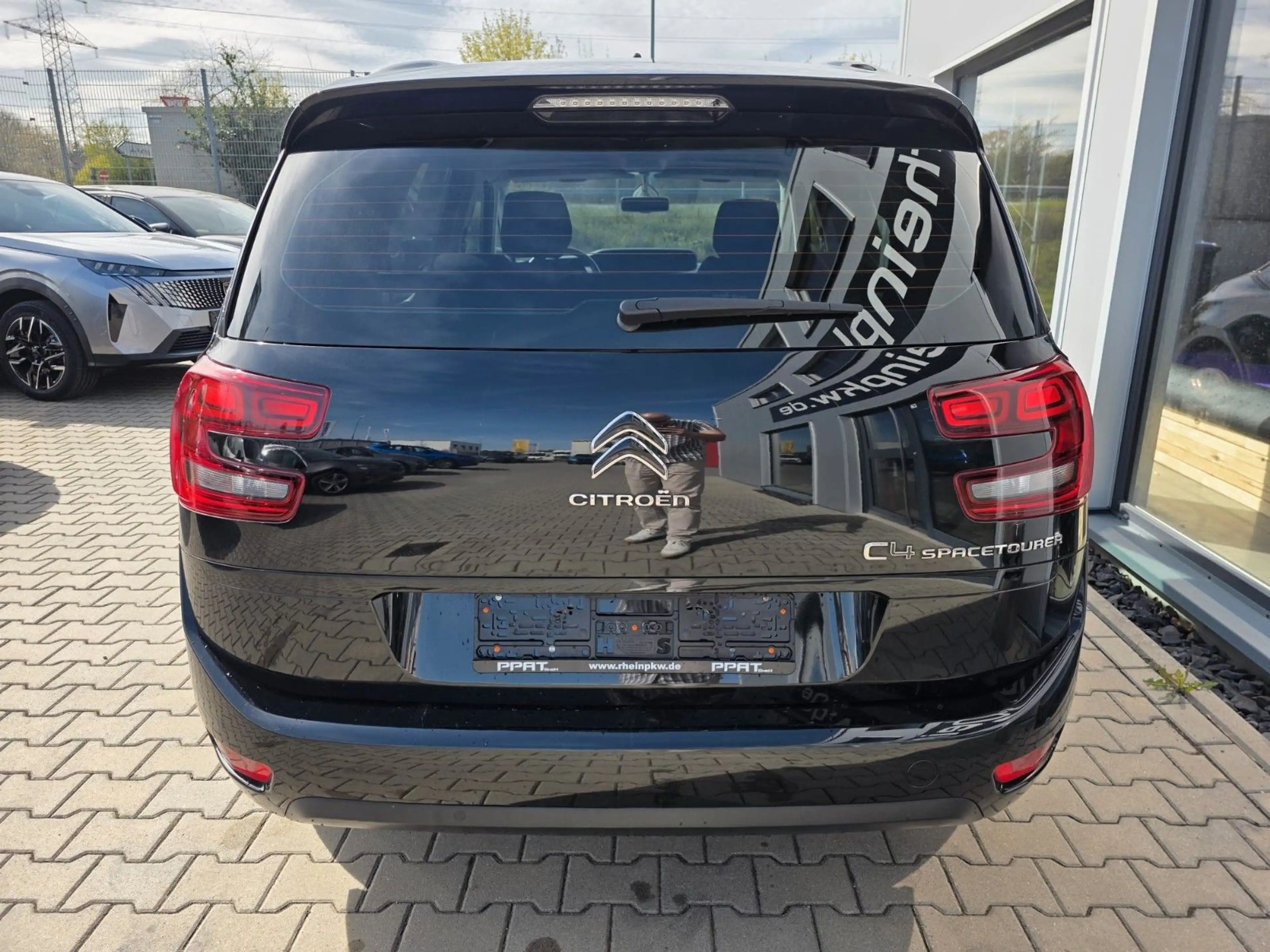 Citroen Grand C4 Picasso Grand C4 7Sitze PDC(V+H) Navi SZH ALU Klimaaut — photo 2