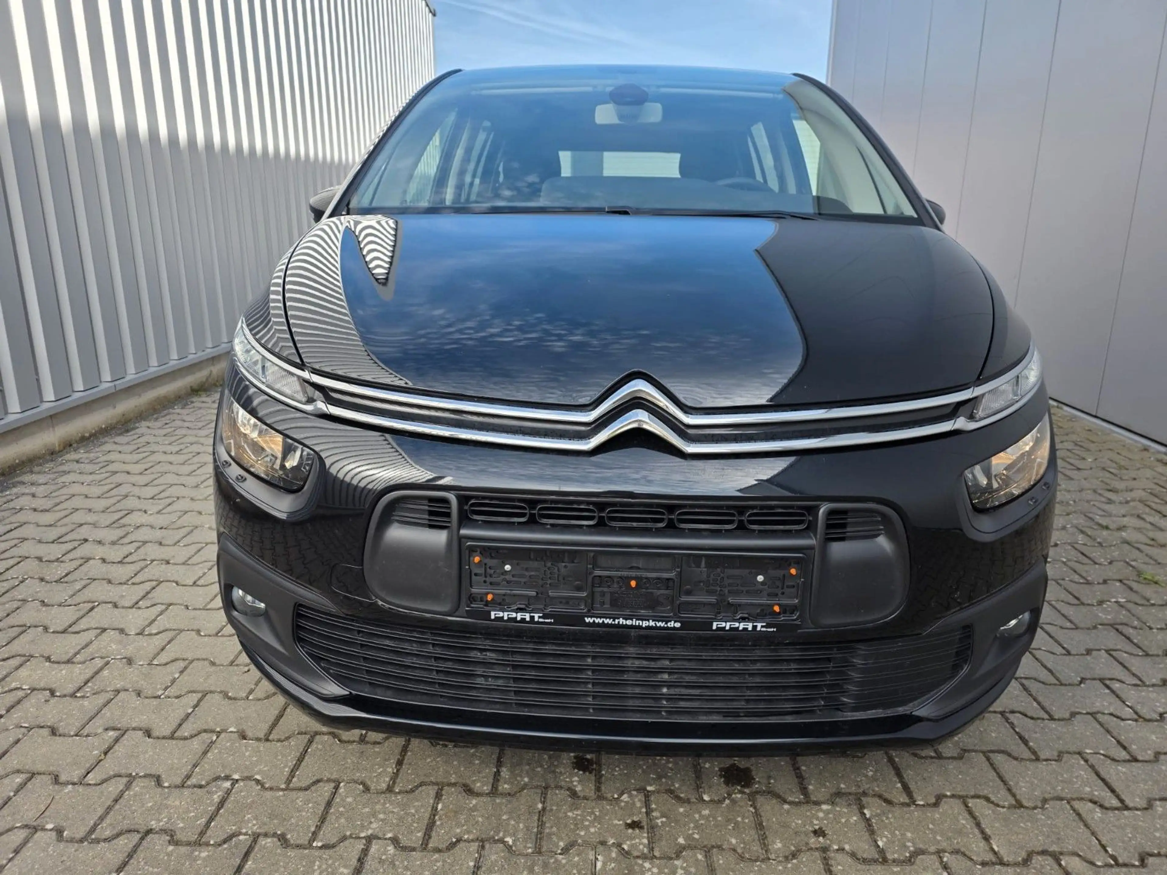 Citroen Grand C4 Picasso Grand C4 7Sitze PDC(V+H) Navi SZH ALU Klimaaut