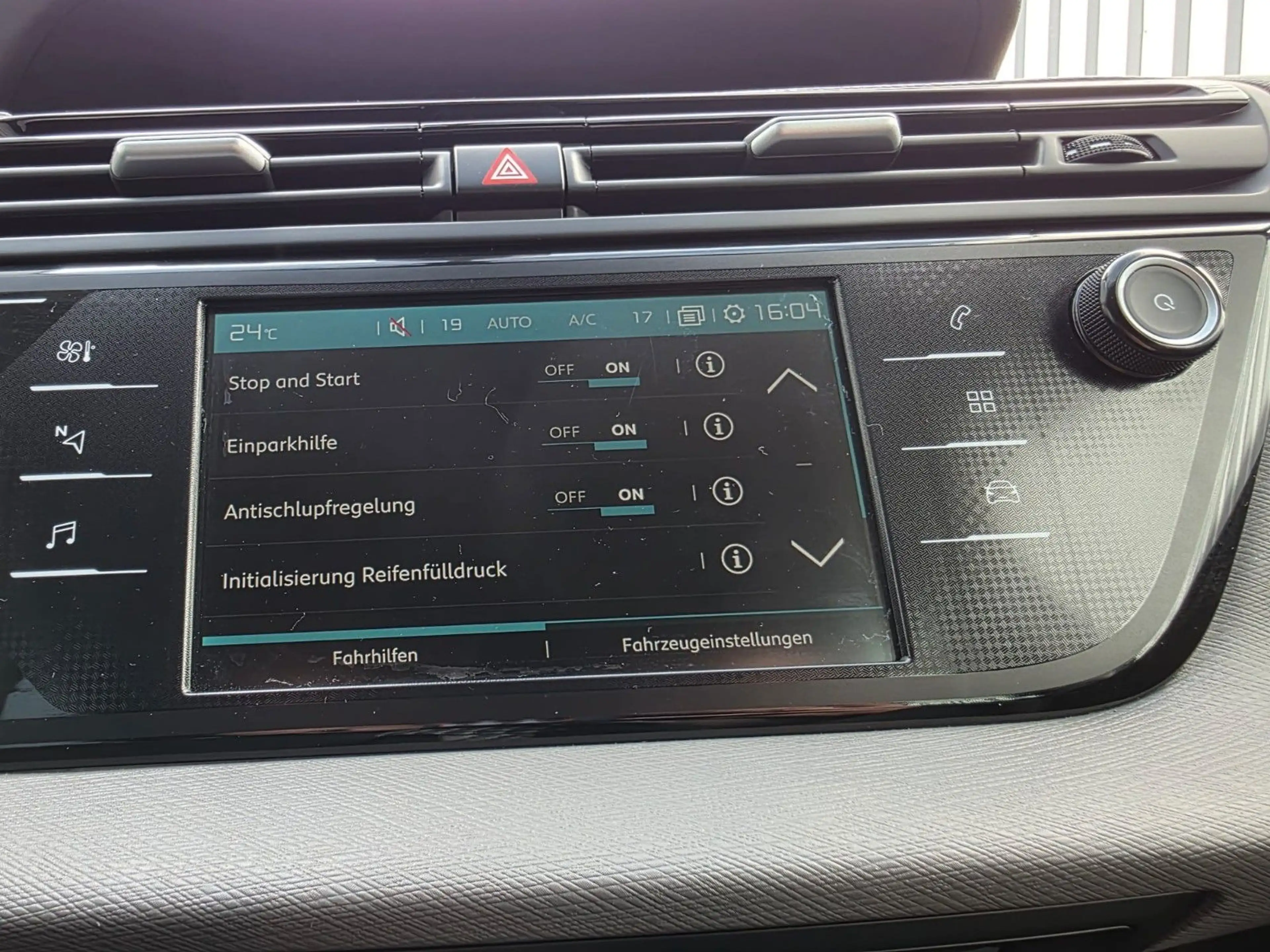 Citroen Grand C4 Picasso Grand C4 7Sitze PDC(V+H) Navi SZH ALU Klimaaut — photo 12