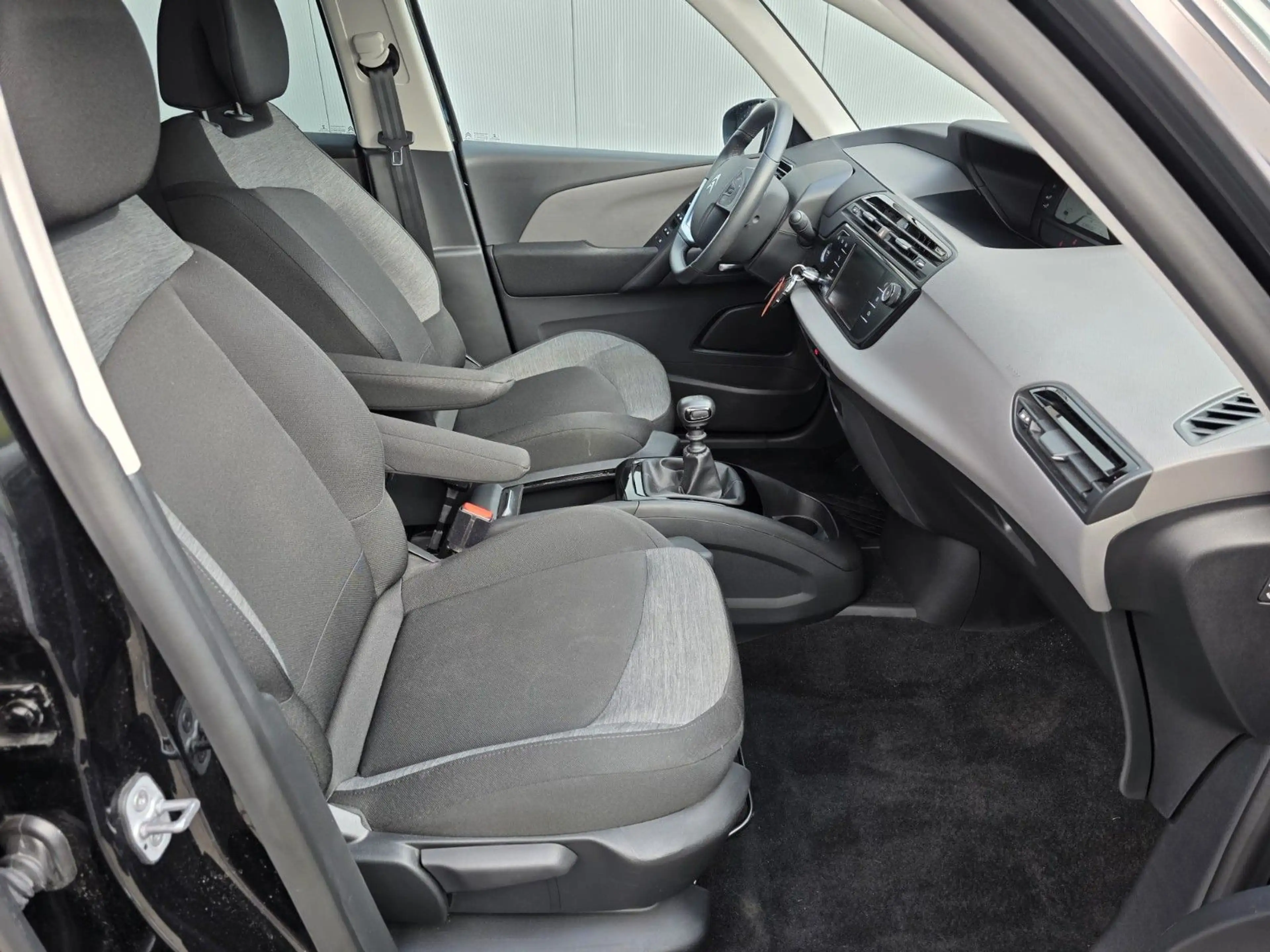 Citroen Grand C4 Picasso Grand C4 7Sitze PDC(V+H) Navi SZH ALU Klimaaut — photo 7