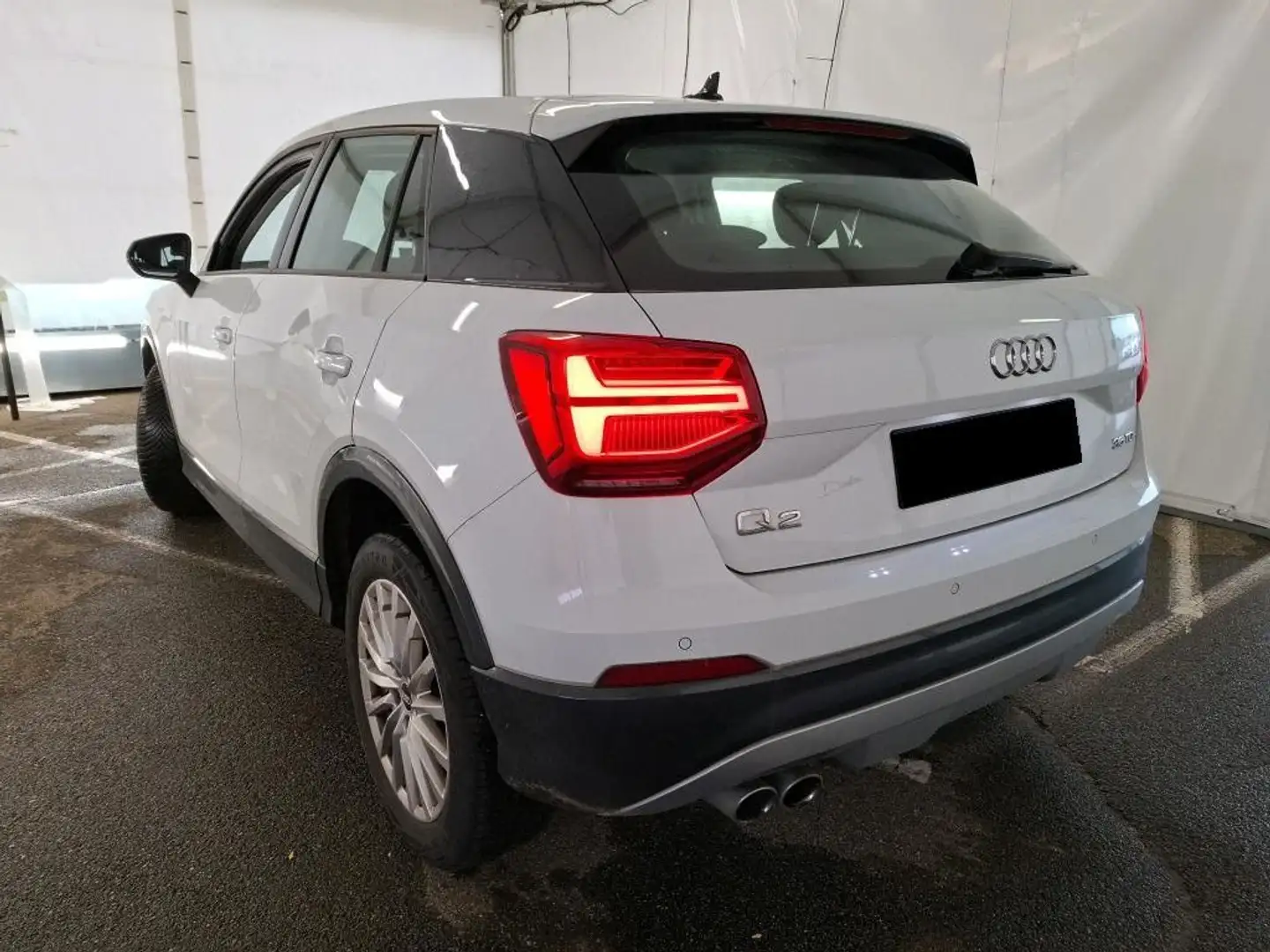 Audi Q2 BUSINESS LINE Blanc - 2