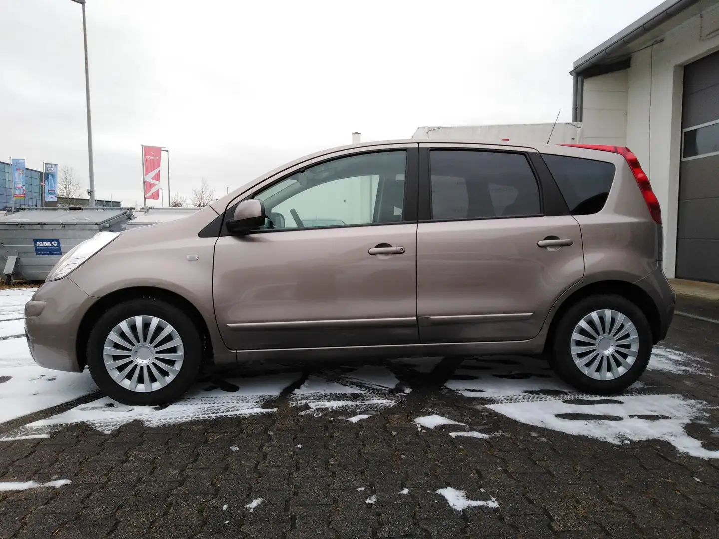 Nissan Note Visia Bronze - 2